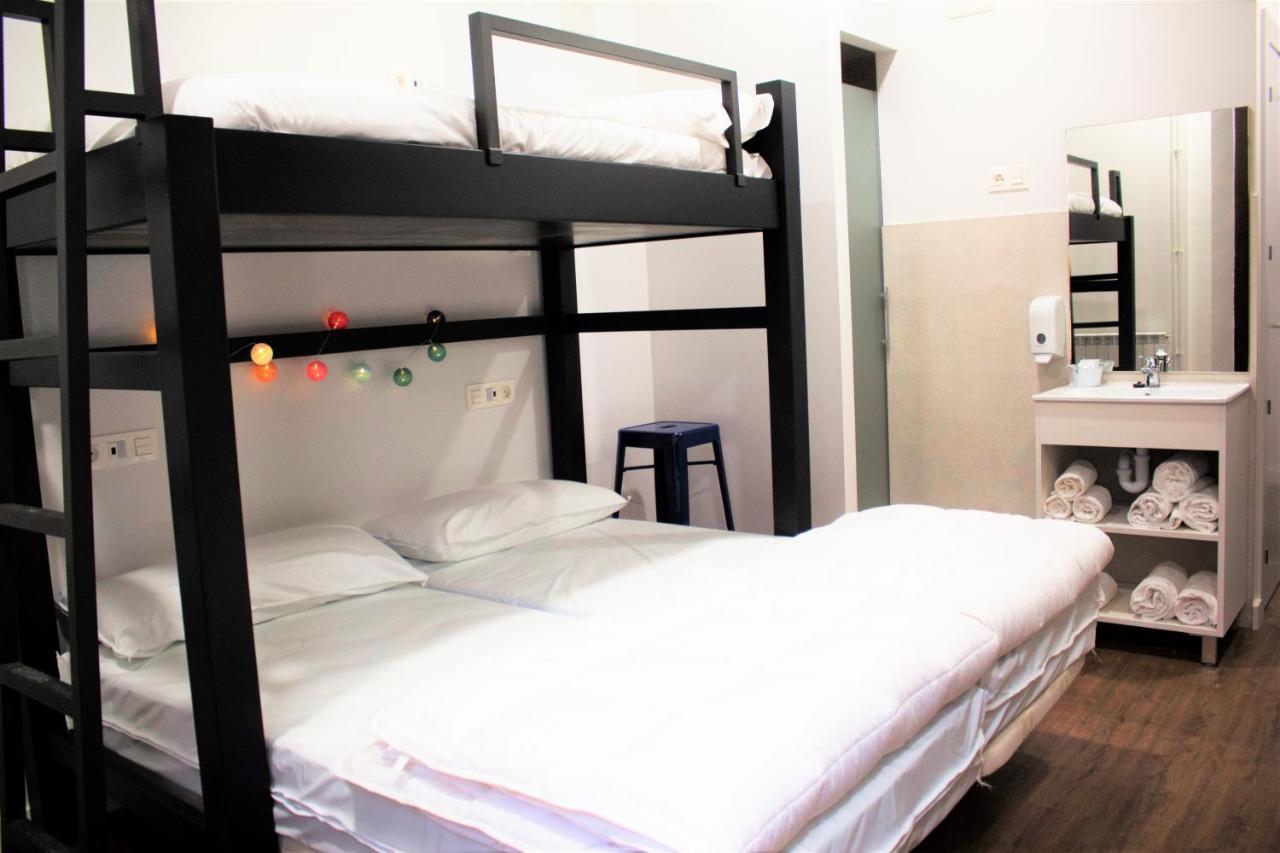 Quartier Leon Hostel Jabalquinto Exterior foto